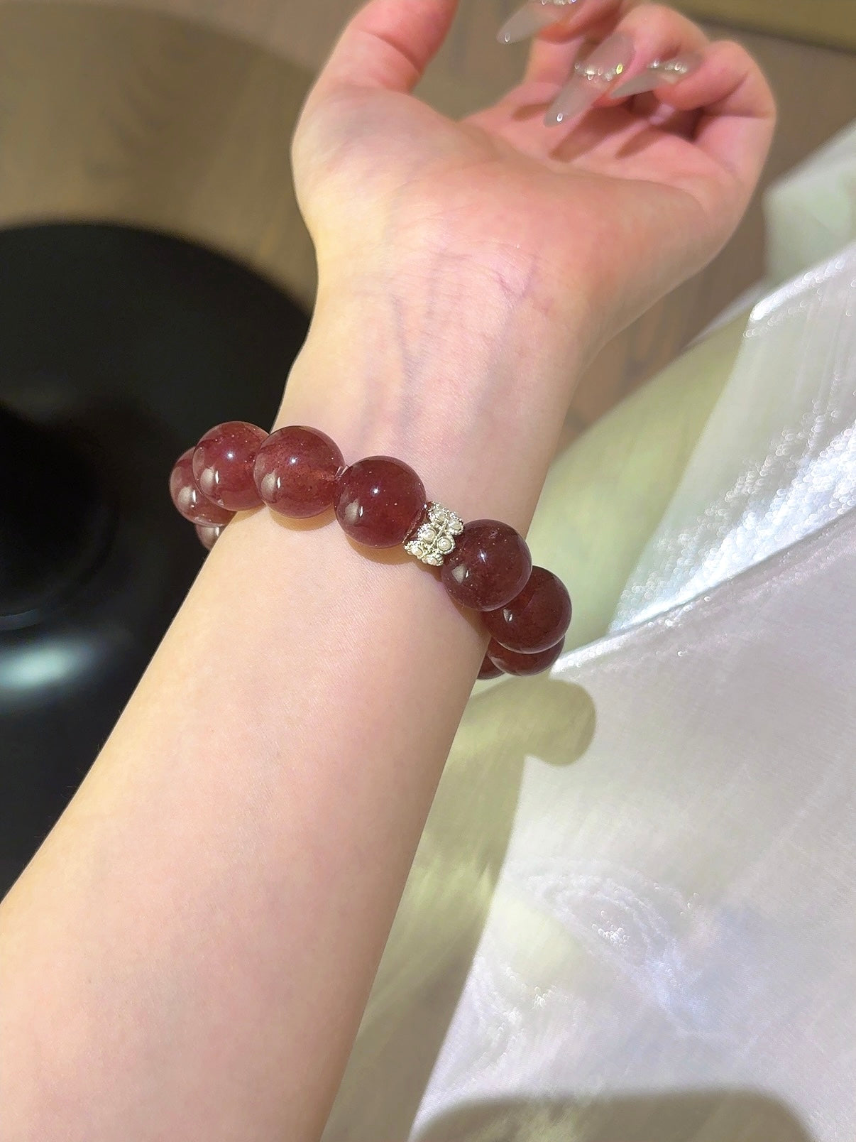 ▫️▪️ Strawberry crystal bracelet